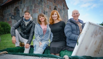 Setbesuch an der Wurster Nordseeküste:  "Reisen mit Muddi"